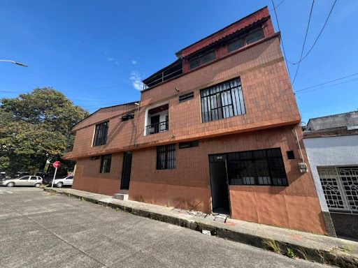 Casa en venta Risaralda Pereira San Jose 140 m2 Habitaciones 5 Baños 5 Garajes 0 Precio $550000000