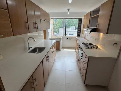 Apartamento en arriendo Antioquia Medellín Las Lomas No1 114 m2 Habitaciones 3 Baños 3 Garajes 2 Precio $5200000