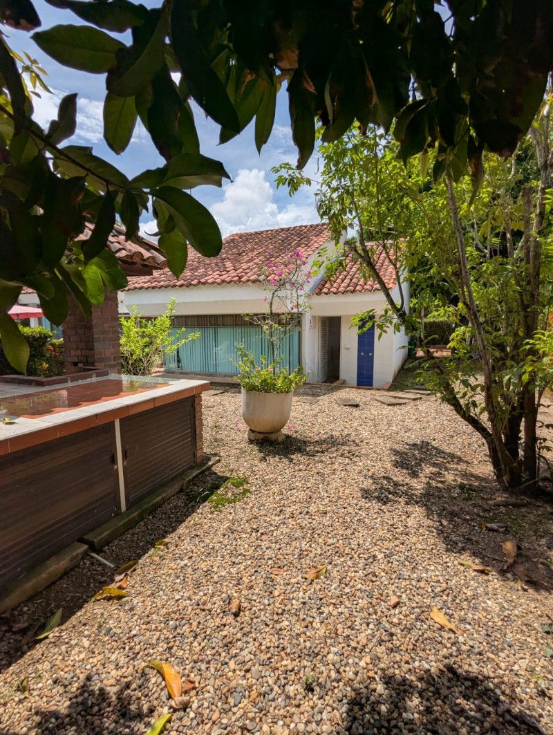 Casa en venta Tolima Melgar Melgar 217 m2 Habitaciones 4 Baños 4 Garajes 4 Precio $520000000