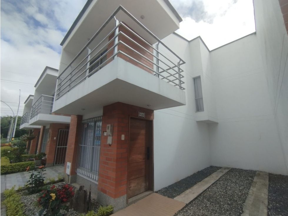 Apartaestudio en arriendo Antioquia La Ceja Ofir 140 m2 Habitaciones 2 Baños 3 Garajes 1 Precio $3200000