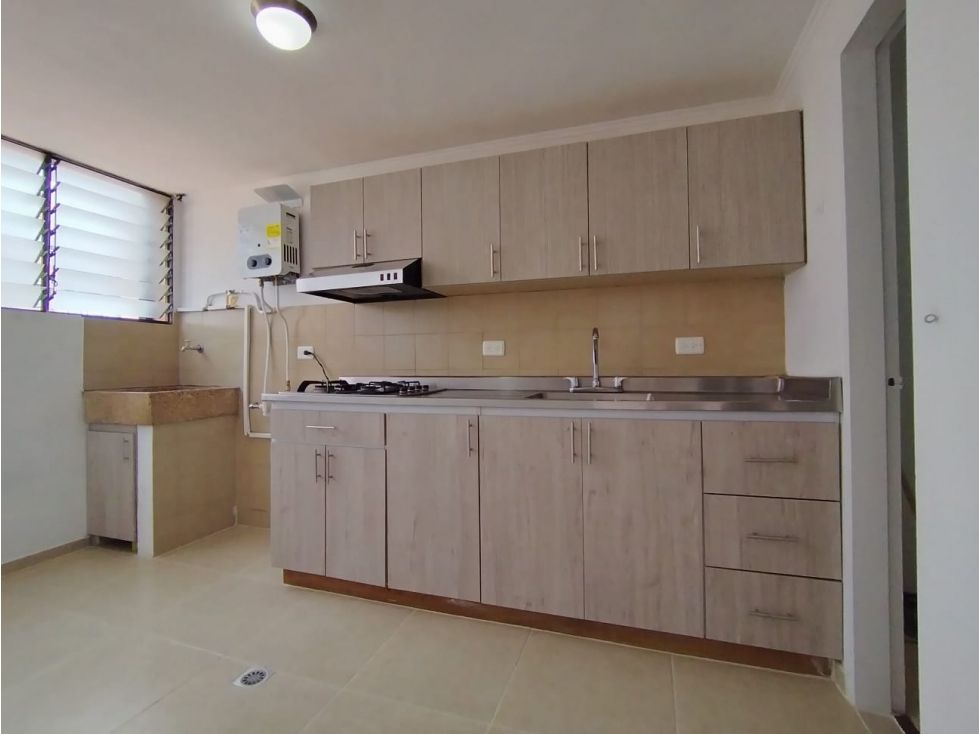Apartamento en arriendo Antioquia Medellín Fatima 70 m2 Habitaciones 3 Baños 2 Garajes 1 Precio $2851000