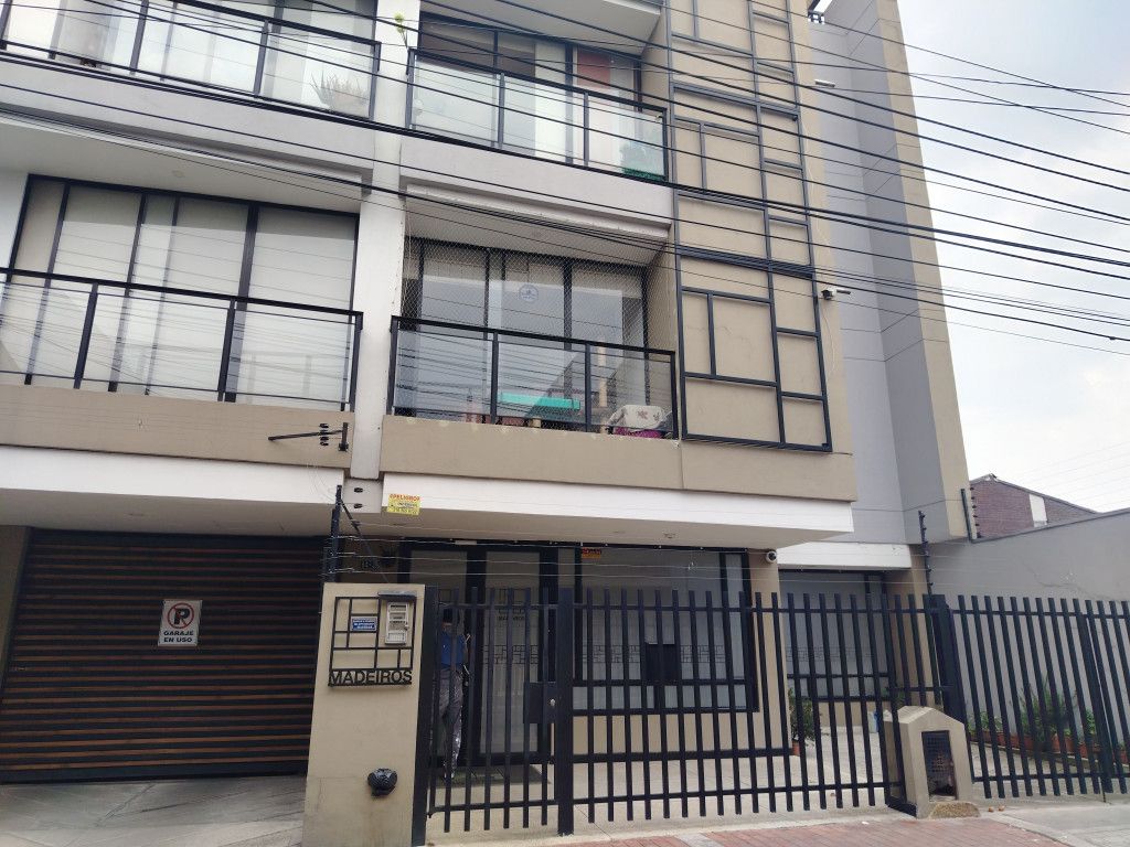 Apartamento en arriendo Cundinamarca Bogotá San Joaquín 60 m2 Habitaciones 3 Baños 2 Garajes 1 Precio $2400000