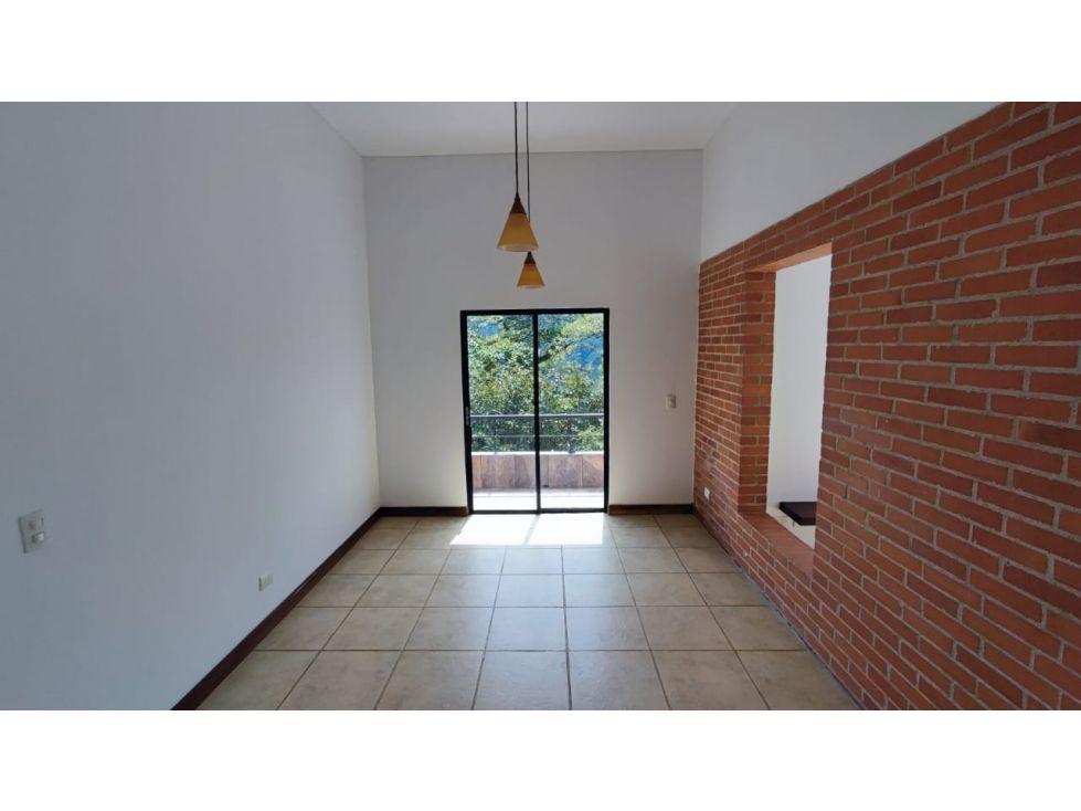 Casa en arriendo Caldas Manizales Manizales 250 m2 Habitaciones 4 Baños 3 Garajes 2 Precio $5600000