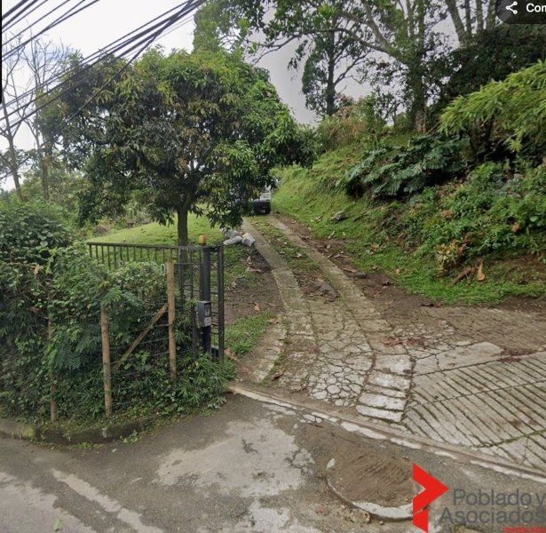 Apartamento en arriendo Antioquia Envigado La Paz 300 m2 Habitaciones 3 Baños 3 Garajes 2 Precio $12000000