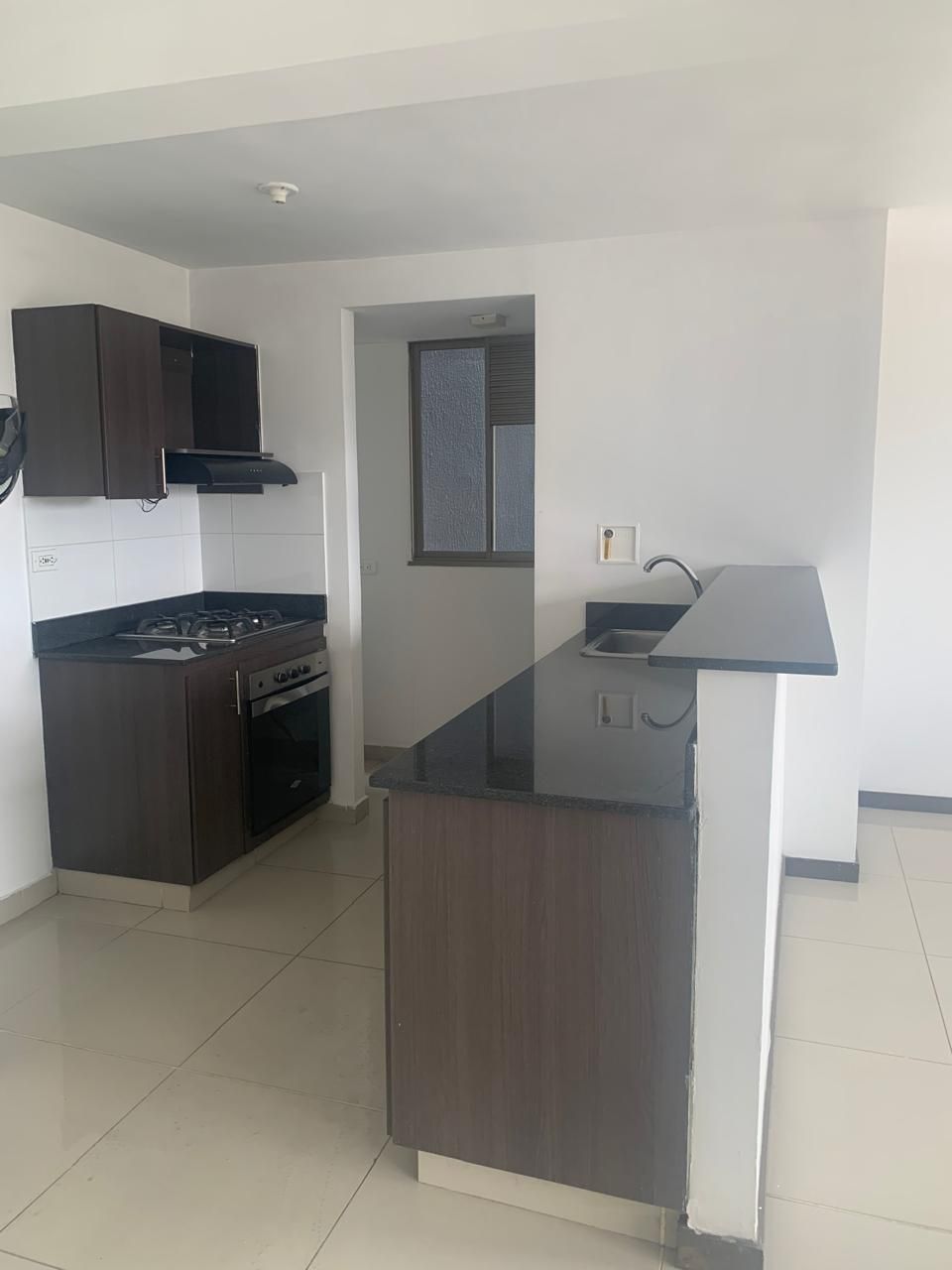 Apartamento en arriendo Antioquia Bello Parque Tulio Ospina 76 m2 Habitaciones 3 Baños 2 Garajes 1 Precio $2500000