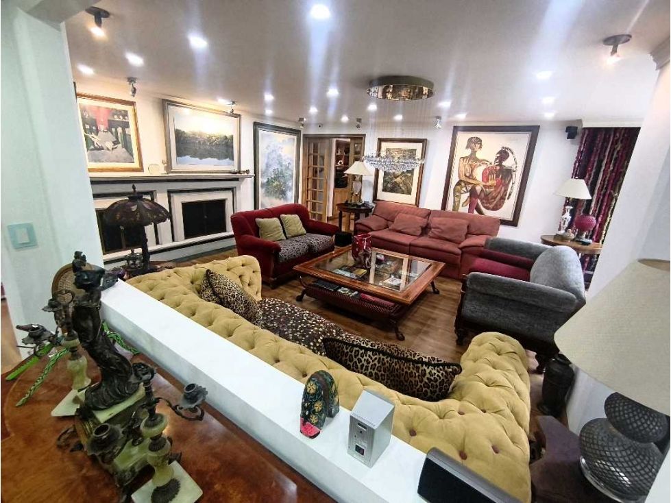 Apartamento en venta Cundinamarca Bogotá Los Rosales 284 m2 Habitaciones 4 Baños 4 Garajes 3 Precio $2300000000