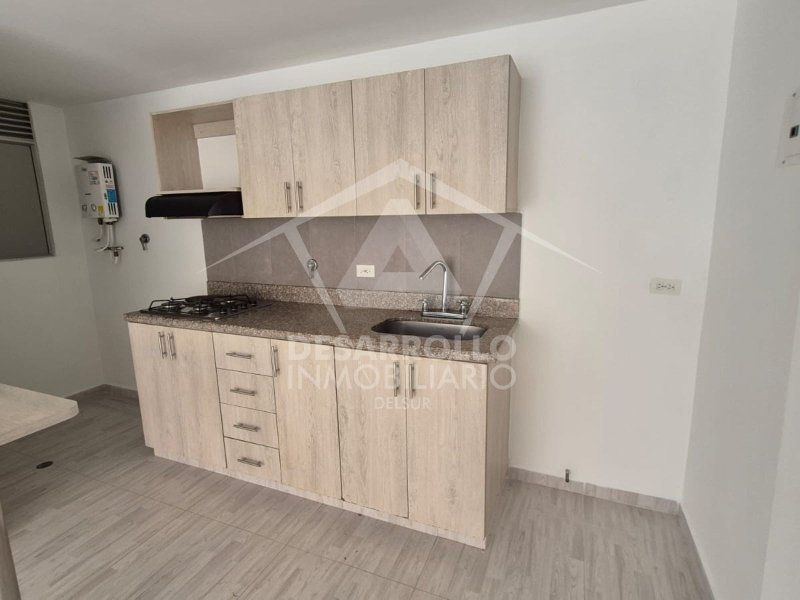Apartaestudio en arriendo Antioquia Sabaneta Calle Larga 38 m2 Habitaciones 1 Baños 1 Garajes 0 Precio $1900000