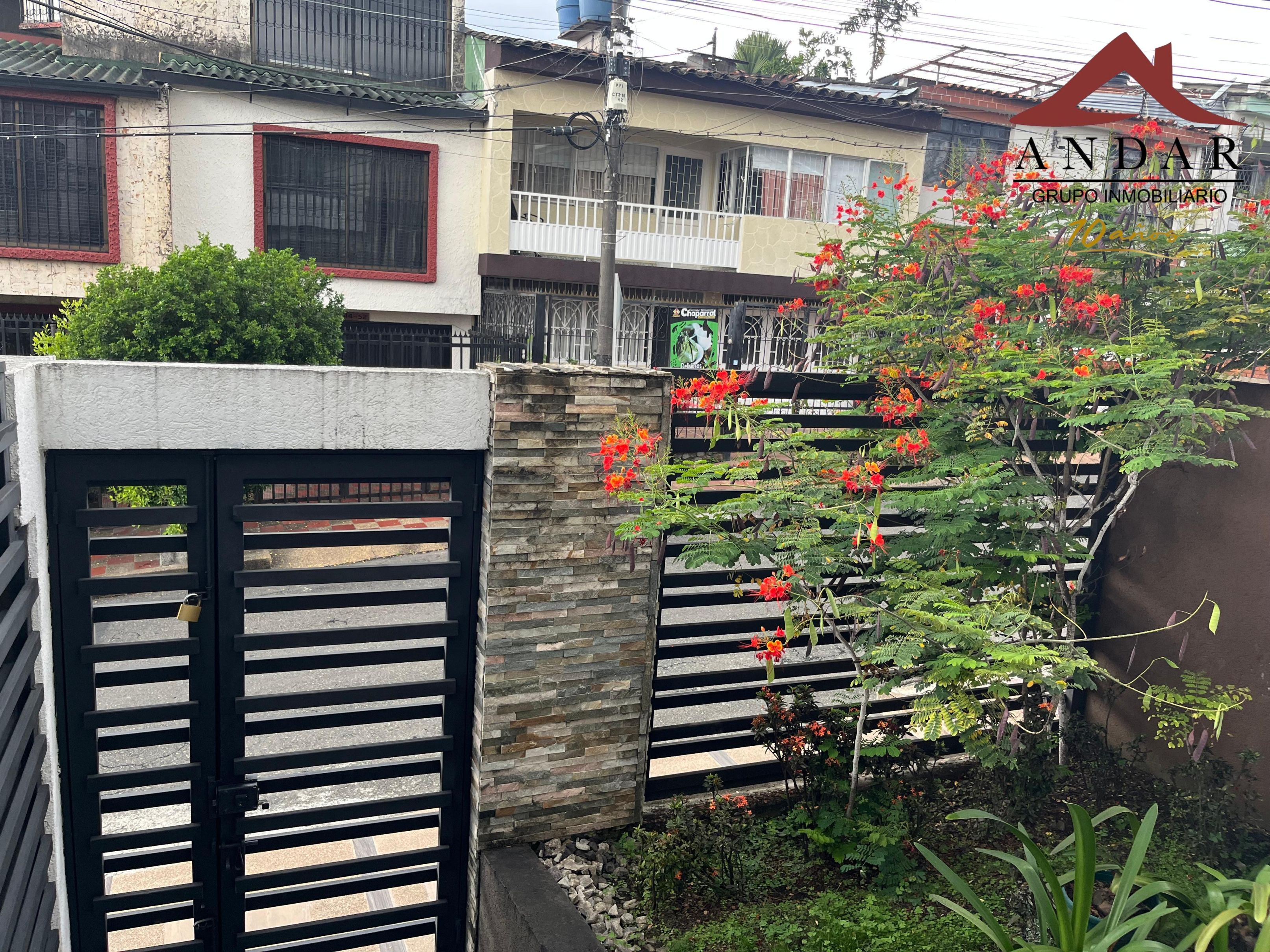 Casa en venta Tolima Ibagué Villa Marlen 150 m2 Habitaciones 5 Baños 4 Garajes 1 Precio $480000000