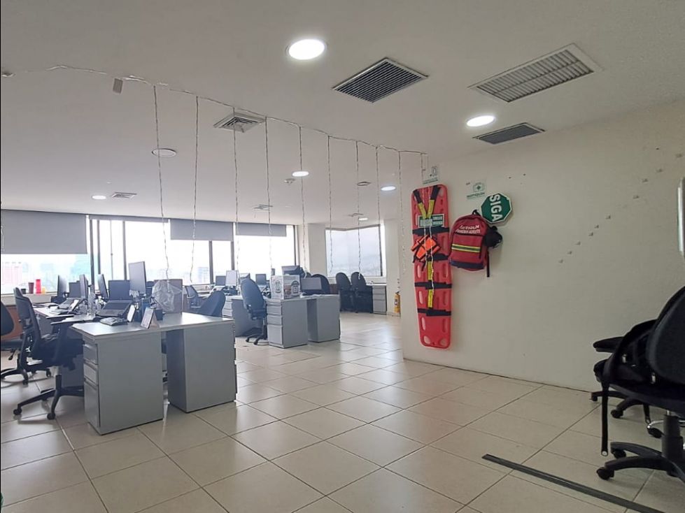 Oficina en venta Antioquia Medellín Villa Carlota 68 m2 Habitaciones 0 Baños 1 Garajes 0 Precio $590000000