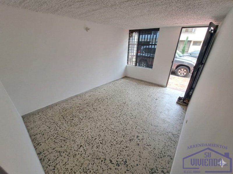 Oficina en arriendo Antioquia Medellín Santa Fe 68 m2 Habitaciones 0 Baños 1 Garajes 0 Precio $2500000