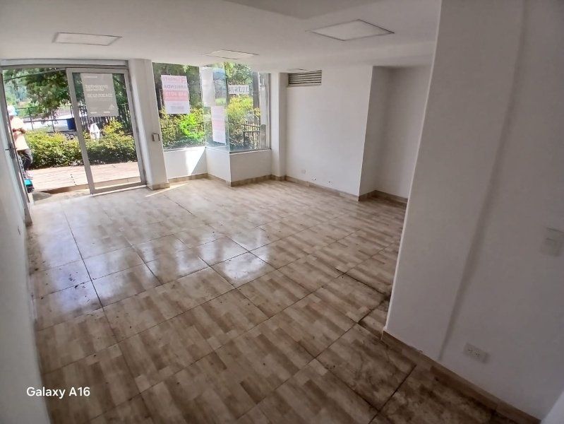 Local en arriendo Antioquia Medellín Santa Rosa De Lima 32 m2 Habitaciones 0 Baños 1 Garajes 0 Precio $1905000