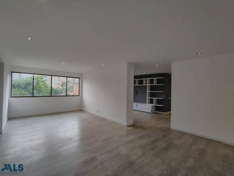 Apartamento en venta Antioquia Medellín Alejandria 191 m2 Habitaciones 3 Baños 3 Garajes 3 Precio $1240000000