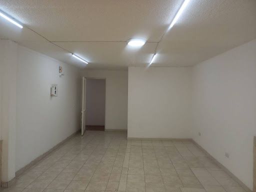 Oficina en arriendo Cundinamarca Bogotá Modelia 50 m2 Habitaciones 0 Baños 1 Garajes 0 Precio $2200000