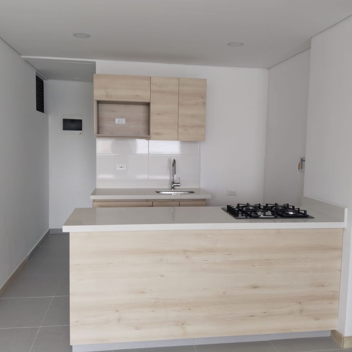 Apartamento en arriendo Antioquia Copacabana Copacabana 49 m2 Habitaciones 1 Baños 2 Garajes 0 Precio $1800000