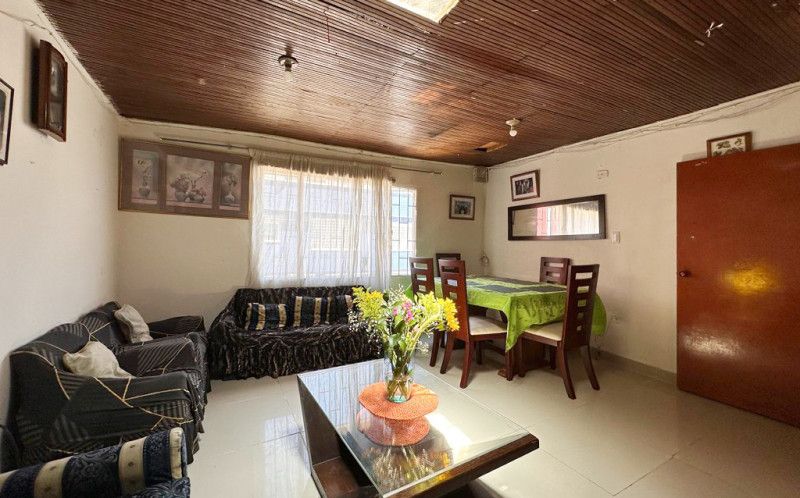 Casa en venta Cundinamarca Bogotá Ciudad Jardín Norte 211 m2 Habitaciones 8 Baños 3 Garajes 0 Precio $970000000