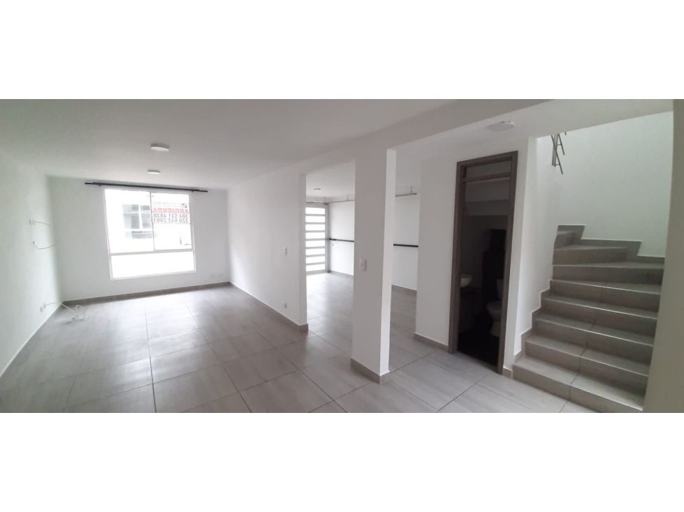 Casa en arriendo Caldas Villamaría Ub Mirador Las Lomas 105 m2 Habitaciones 3 Baños 3 Garajes 1 Precio $2100000