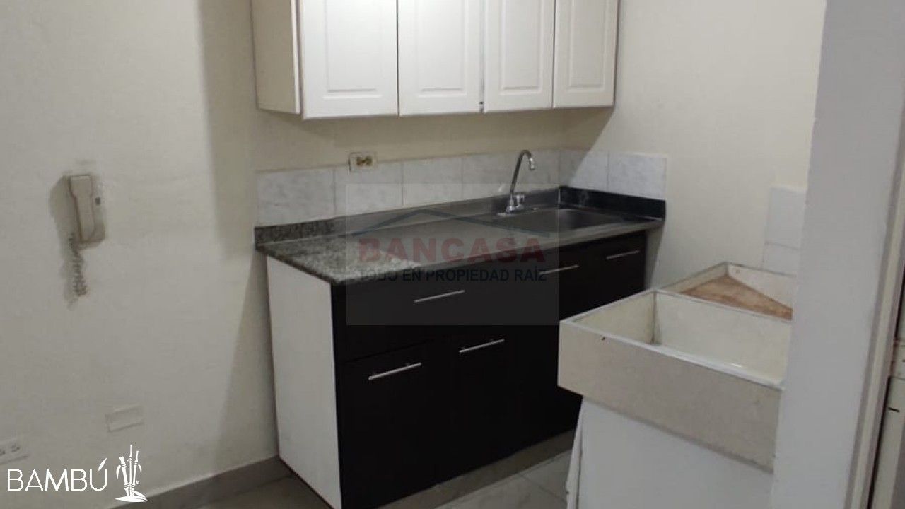Apartaestudio en arriendo Antioquia Medellín Campo Valdes No 1 40 m2 Habitaciones 2 Baños 1 Garajes 0 Precio $950000