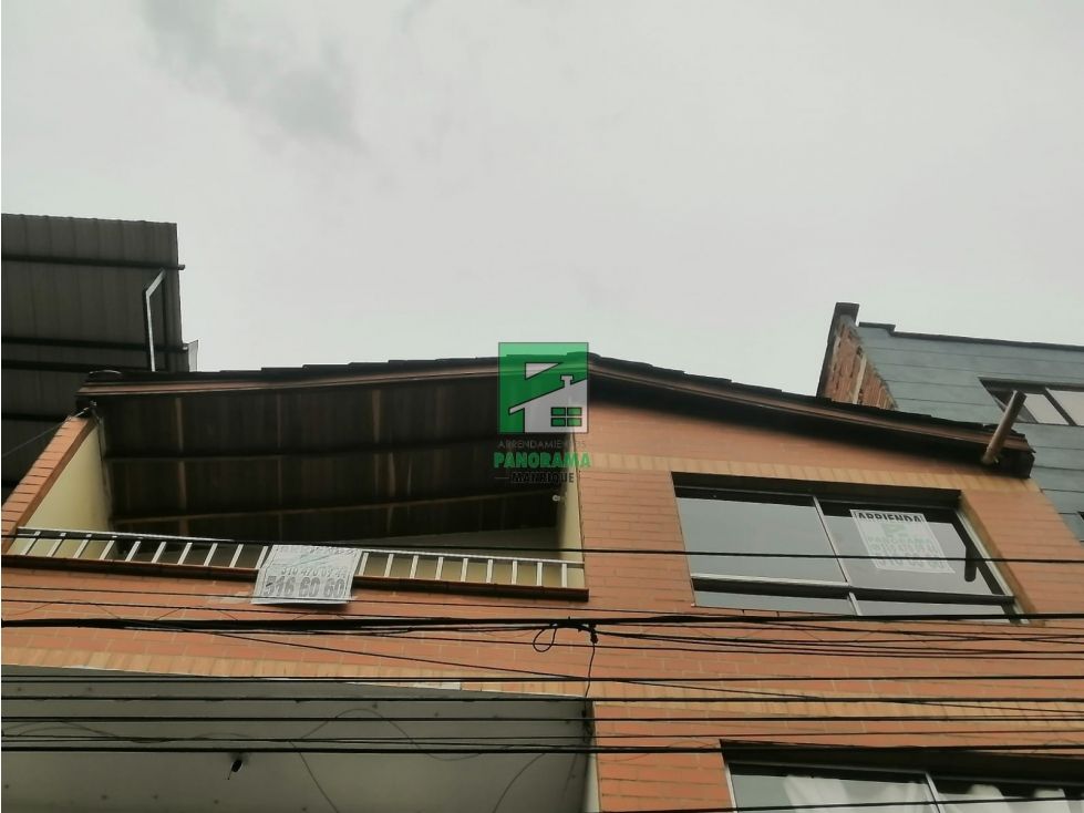 Apartamento en arriendo Antioquia Medellín Manrique Central No 1 65 m2 Habitaciones 3 Baños 1 Garajes 0 Precio $1800000