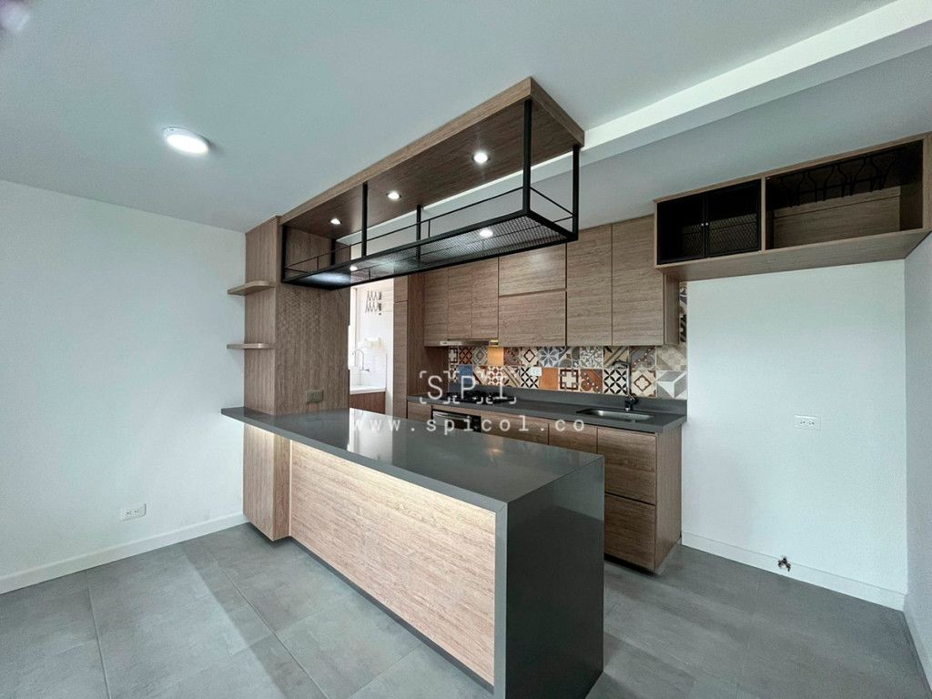 Apartamento en arriendo Antioquia Envigado El Esmeraldal 65 m2 Habitaciones 2 Baños 2 Garajes 1 Precio $3500000
