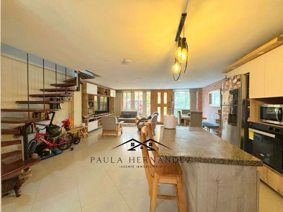 Casa en venta Antioquia Itagüí Santa Catalina 177 m2 Habitaciones 4 Baños 4 Garajes 2 Precio $950000000