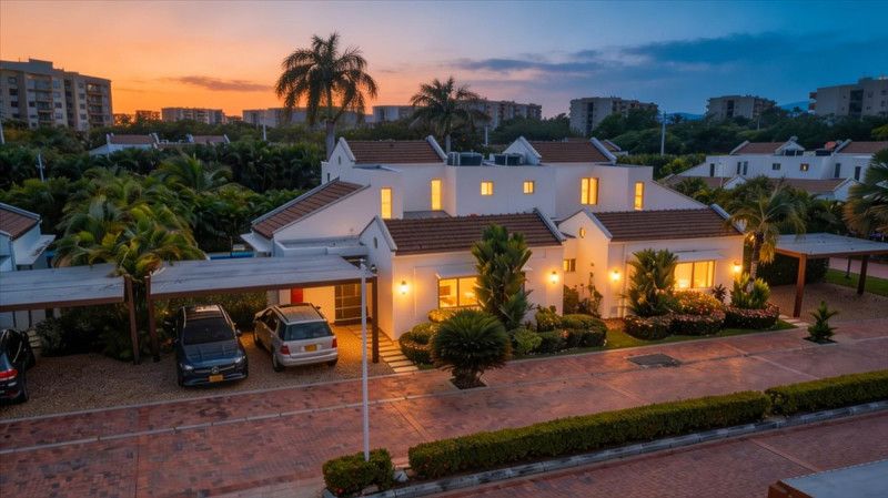 Casa en venta Cundinamarca Ricaurte Cn Paseo La Pradera 128 m2 Habitaciones 3 Baños 3 Garajes 2 Precio $695000000