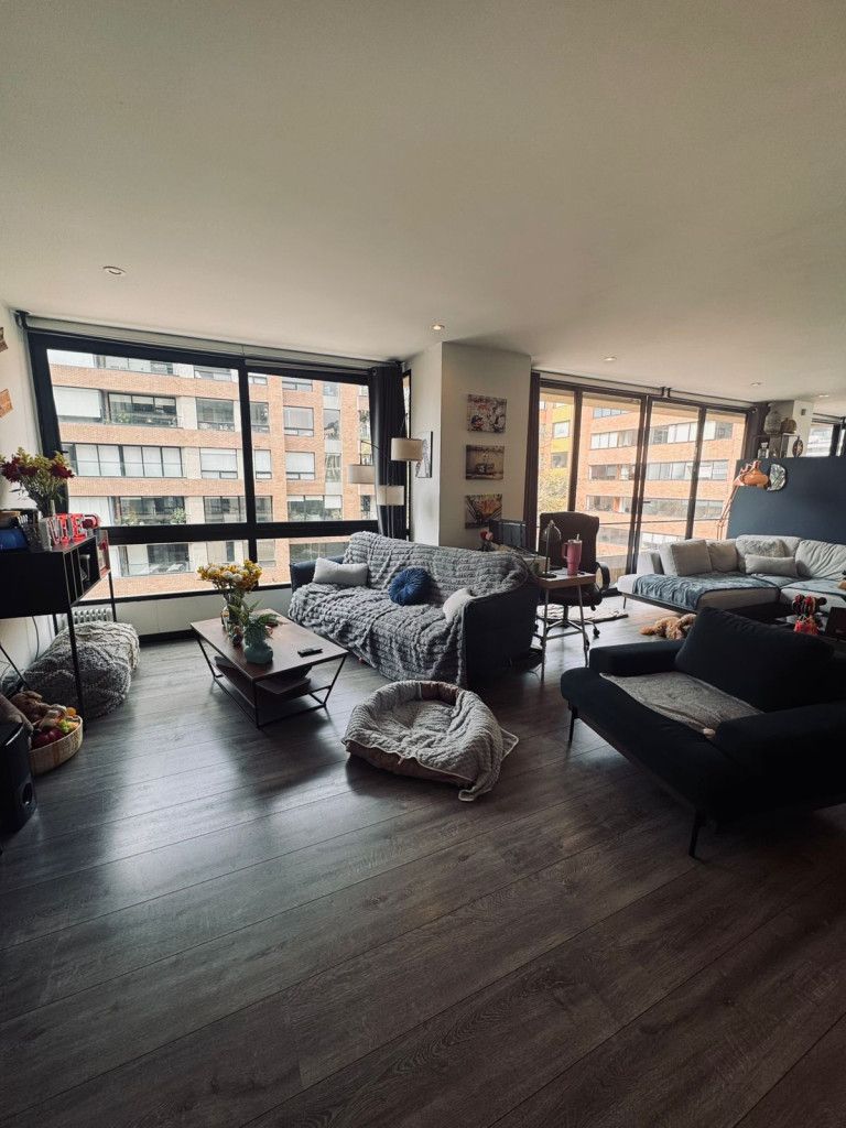 Apartamento en arriendo Cundinamarca Bogotá Antiguo Country 205 m2 Habitaciones 3 Baños 5 Garajes 4 Precio $16500000