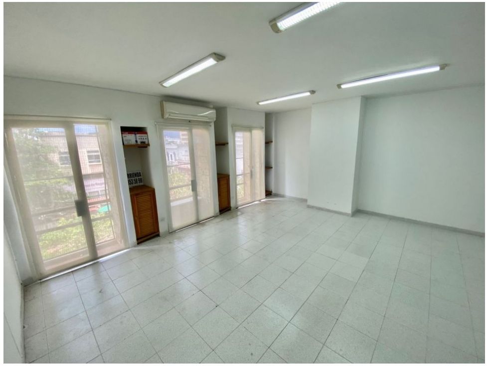 Oficina en venta Magdalena Santa Marta Centro 49 m2 Habitaciones 0 Baños 1 Garajes 0 Precio $190000000