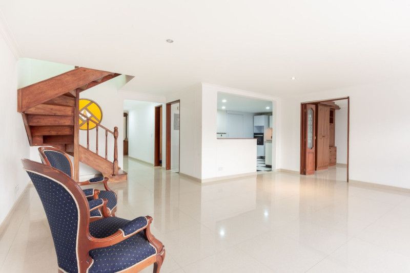 Apartamento en venta Cundinamarca Bogotá El Contador 177 m2 Habitaciones 4 Baños 4 Garajes 2 Precio $810000000