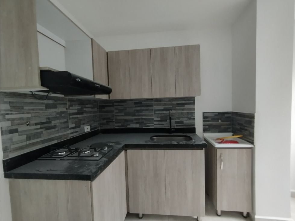 Apartaestudio en arriendo Antioquia Envigado Zona Centro 45 m2 Habitaciones 1 Baños 1 Garajes 0 Precio $1600000