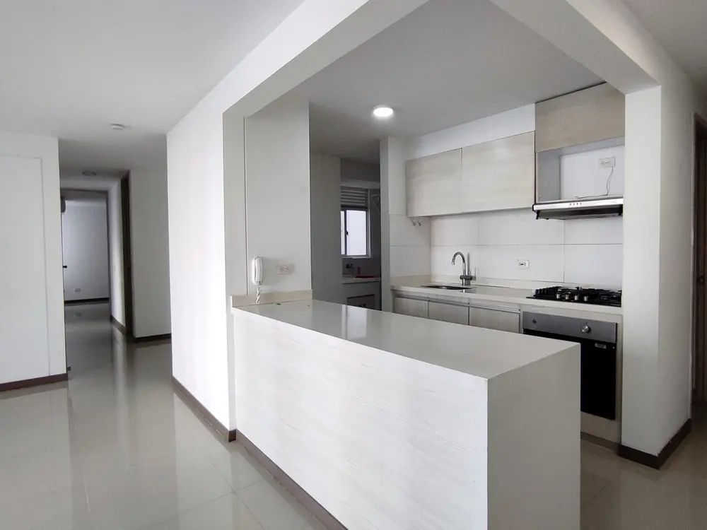 Apartamento en venta Valle Del Cauca Cali Conjunto Residencial Moretti 90 m2 Habitaciones 3 Baños 3 Garajes 1 Precio $230000000
