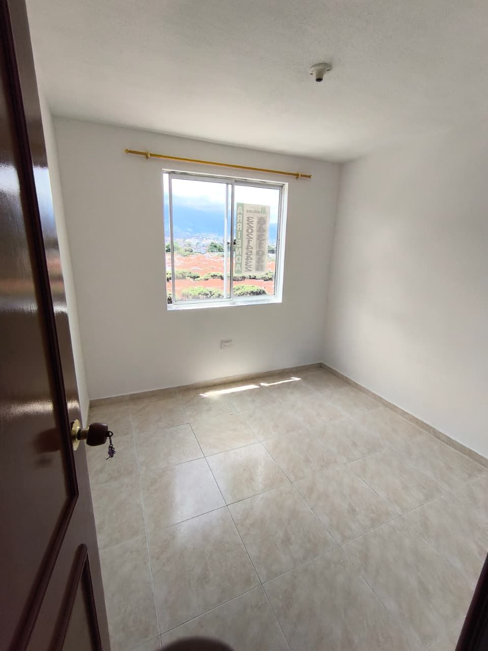 Apartamento en arriendo Santander Bucaramanga Cd Real De Minas 70 m2 Habitaciones 3 Baños 2 Garajes 1 Precio $1984000