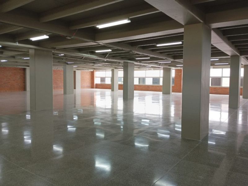Local en arriendo Antioquia Medellín Shellmar 580 m2 Habitaciones 0 Baños 6 Garajes 0 Precio $52444950