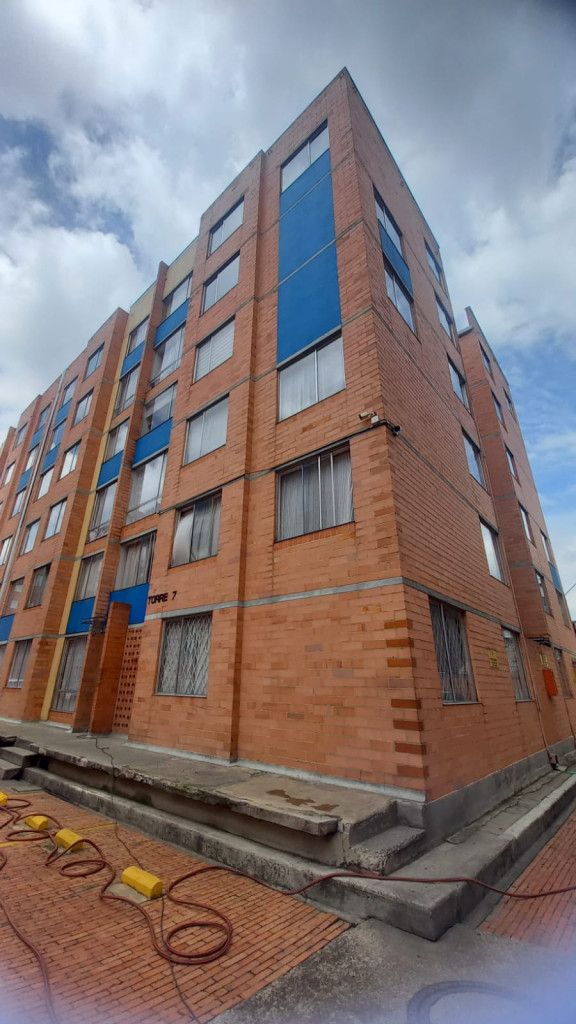 Apartamento en arriendo Cundinamarca Bogotá Britalia 51 m2 Habitaciones 3 Baños 2 Garajes 1 Precio $1700000