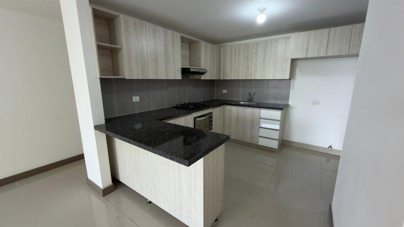 Apartamento en venta Antioquia Envigado Loma Del Barro 109 m2 Habitaciones 3 Baños 4 Garajes 0 Precio $860000000