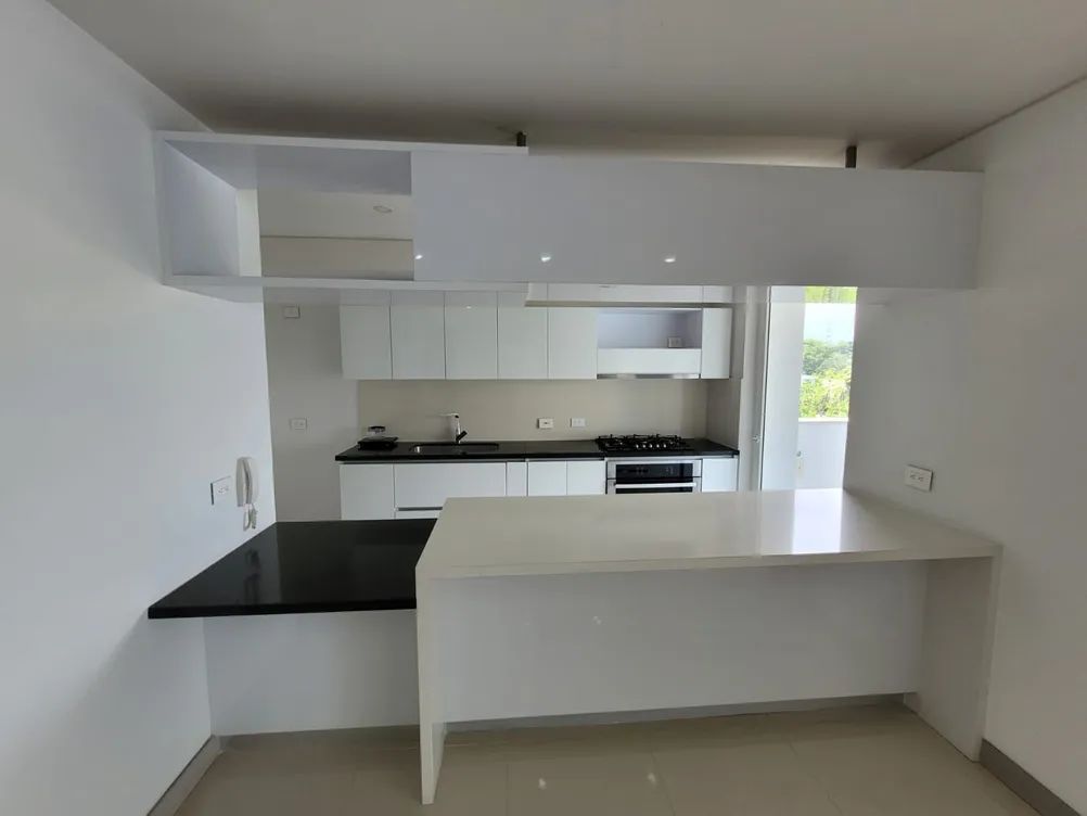 Apartamento en venta Valle Del Cauca Cali Parcelaciones Pance 187 m2 Habitaciones 4 Baños 5 Garajes 3 Precio $800000000