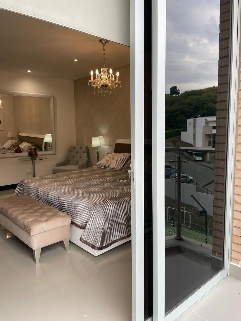 Apartamento en venta Valle Del Cauca Cali Colseguros Andes 211 m2 Habitaciones 4 Baños 5 Garajes 2 Precio $820000000