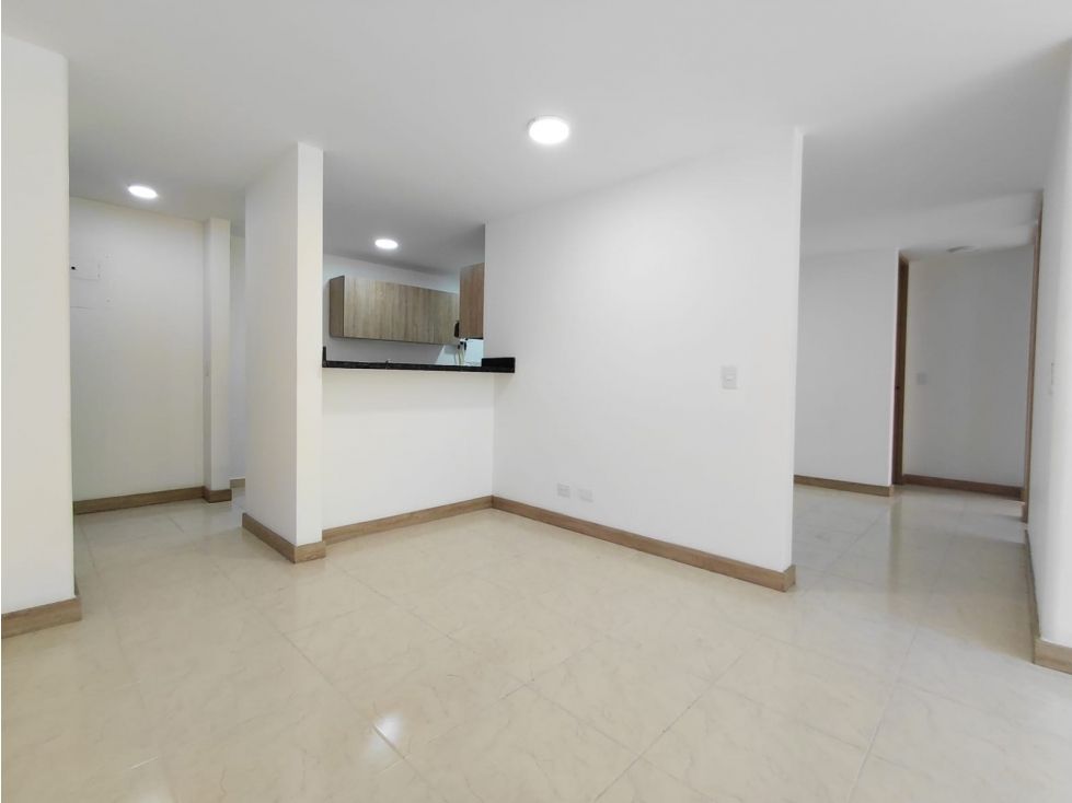 Apartamento en arriendo Antioquia Envigado Uribe Ángel 76 m2 Habitaciones 2 Baños 2 Garajes 1 Precio $3500000