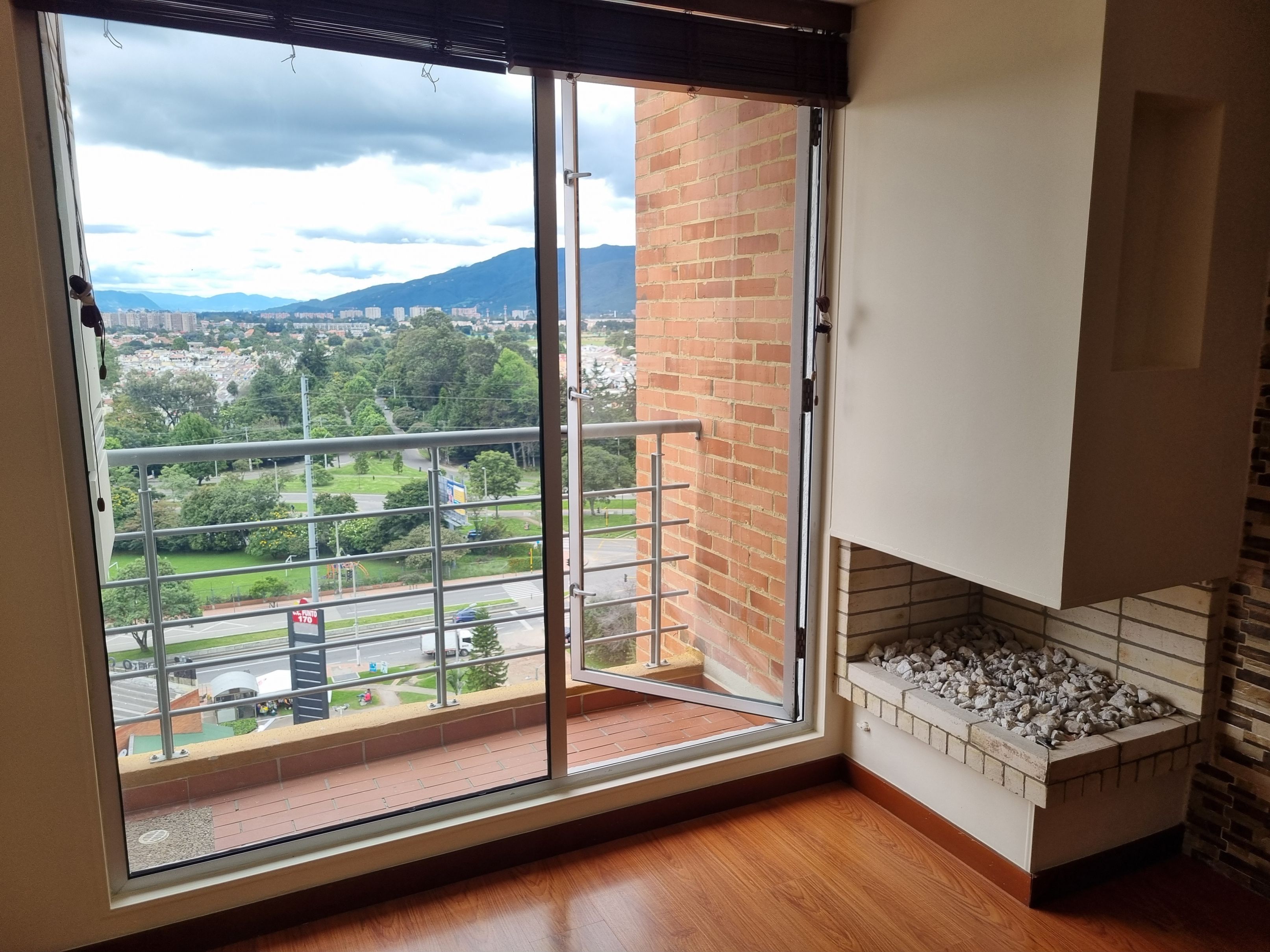 Apartamento en arriendo Cundinamarca Bogotá Portales Del Norte 68 m2 Habitaciones 3 Baños 2 Garajes 1 Precio $3123000
