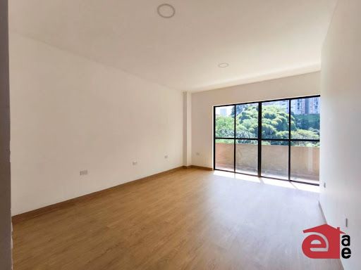 Edificio en arriendo Antioquia Envigado San Rafael 2300 m2 Habitaciones 10 Baños 10 Garajes 20 Precio $20000000