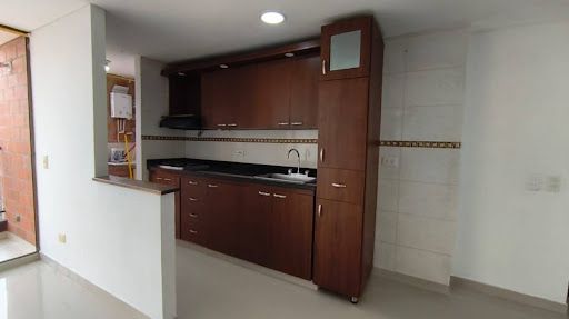 Apartamento en arriendo Antioquia Medellín La Hondonada 78 m2 Habitaciones 3 Baños 2 Garajes 1 Precio $2300000