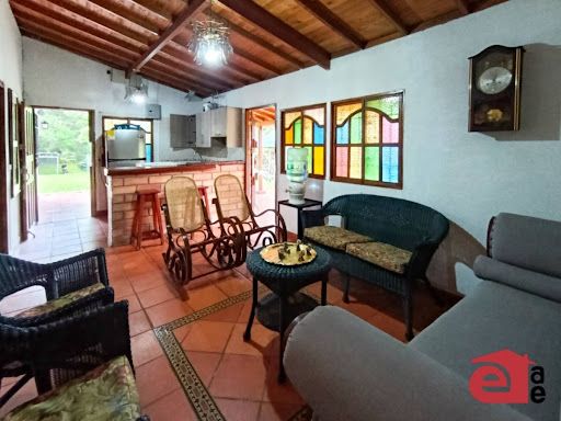 Casa Campestre en arriendo Antioquia Rionegro Rionegro 120 m2 Habitaciones 3 Baños 2 Garajes 1 Precio $4500000