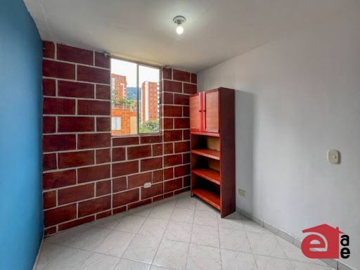 Apartamento en venta Antioquia Envigado La Sebastiana 60 m2 Habitaciones 3 Baños 1 Garajes 0 Precio $280000000