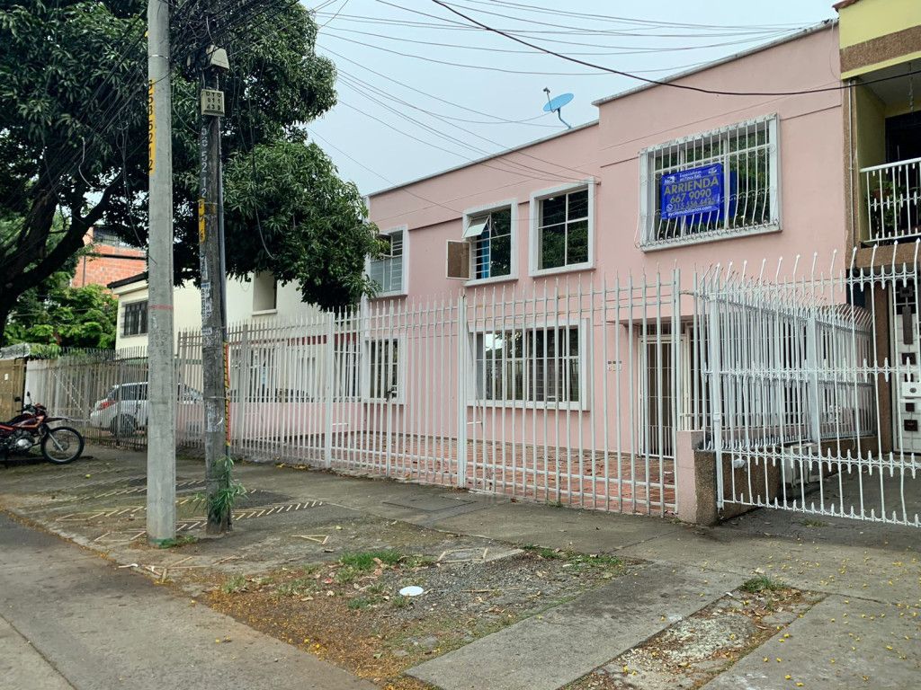 Casa en venta Valle Del Cauca Cali El Lido 65 m2 Habitaciones 2 Baños 3 Garajes 1 Precio $600000000