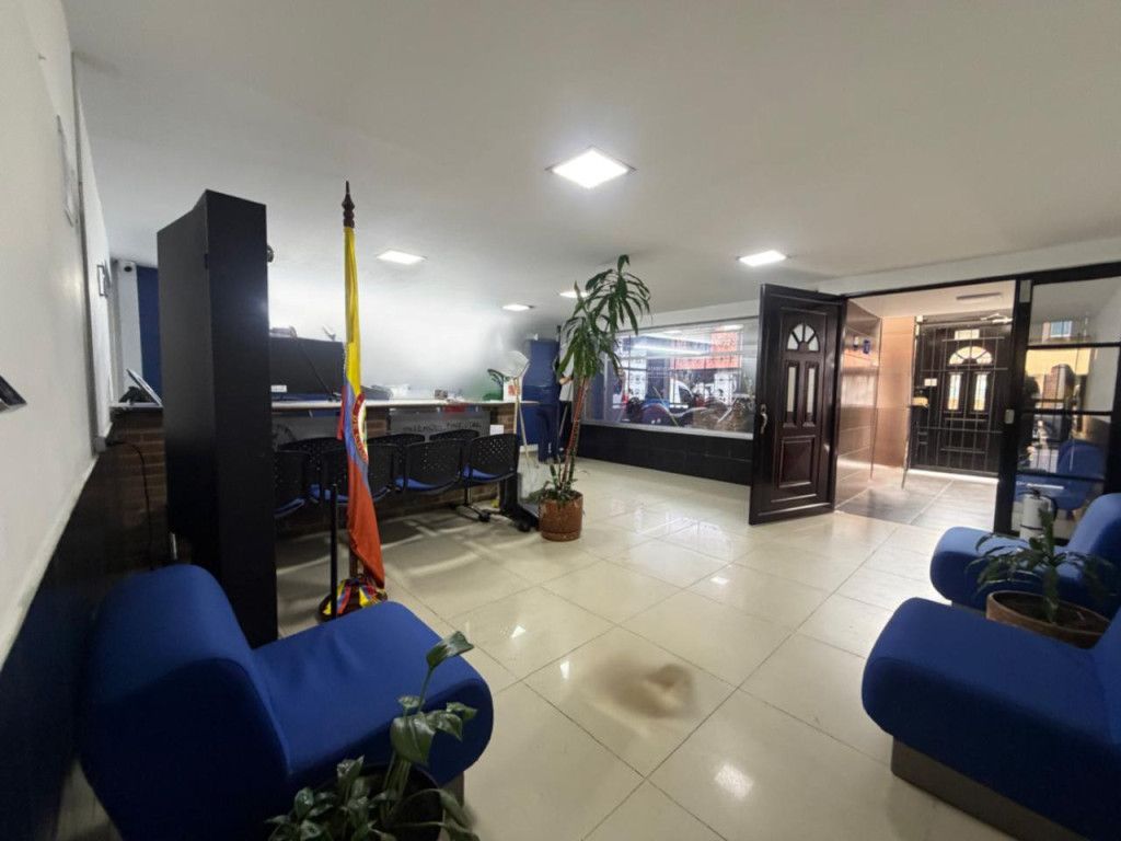 Edificio en venta Cundinamarca Bogotá San José Del Prado 672 m2 Habitaciones 0 Baños 6 Garajes 4 Precio $4200000000