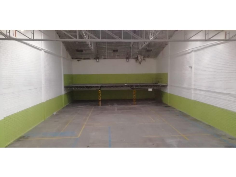 Bodega en arriendo Antioquia Envigado Las Vegas 800 m2 Habitaciones 0 Baños 3 Garajes 0 Precio $33000000