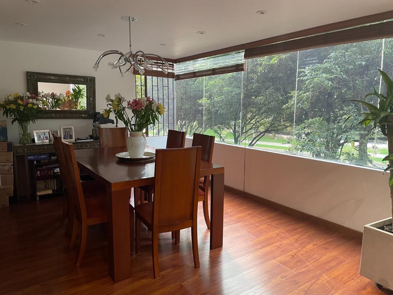 Apartamento en arriendo Cundinamarca Bogotá Santa Barbara Central 139 m2 Habitaciones 3 Baños 3 Garajes 1 Precio $6500000