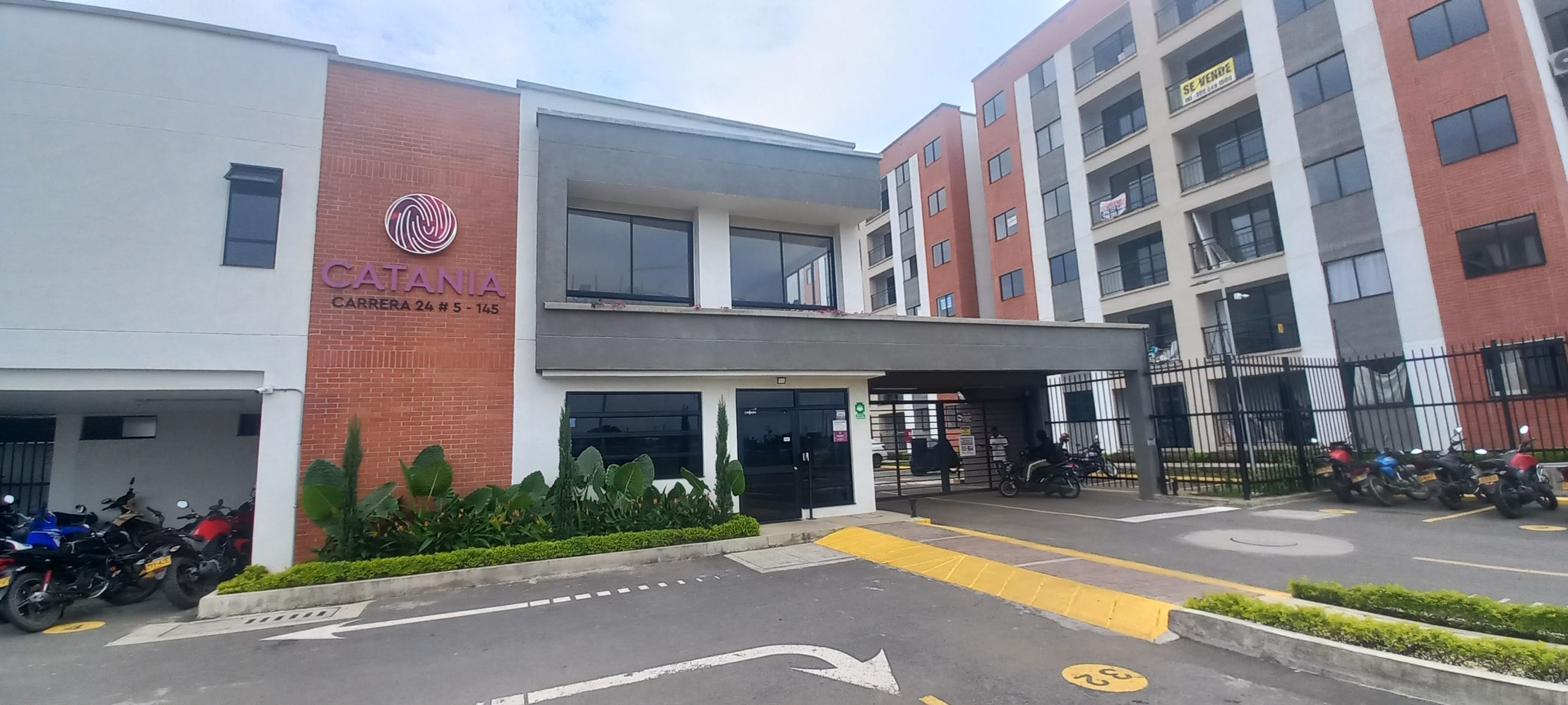Apartamento en venta Valle Del Cauca Jamundí Asd 63 m2 Habitaciones 3 Baños 2 Garajes 1 Precio $200000000