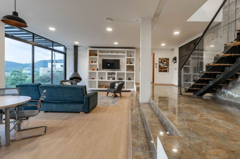 Casa en venta Cundinamarca La Calera San Lucas 460 m2 Habitaciones 4 Baños 4 Garajes 4 Precio $2500000000