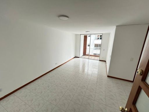 Apartamento en arriendo Antioquia Medellín La Pilarica 89 m2 Habitaciones 3 Baños 2 Garajes 1 Precio $3300000