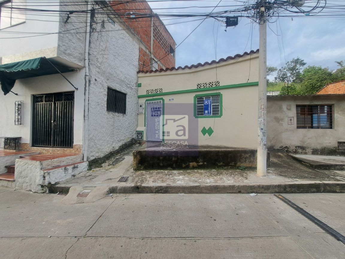 Casa en arriendo Santander Floridablanca Las Villas 100 m2 Habitaciones 4 Baños 1 Garajes 0 Precio $900000